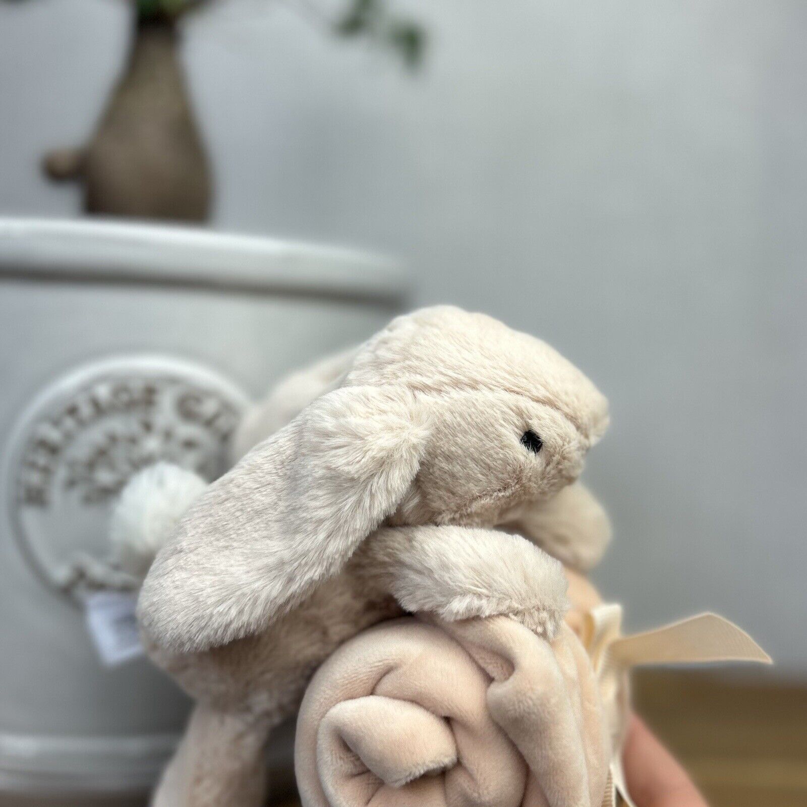 Jellycat Shooshu Bunny Soother - Tiny Smudge Soother - Beige Bunny Comforter