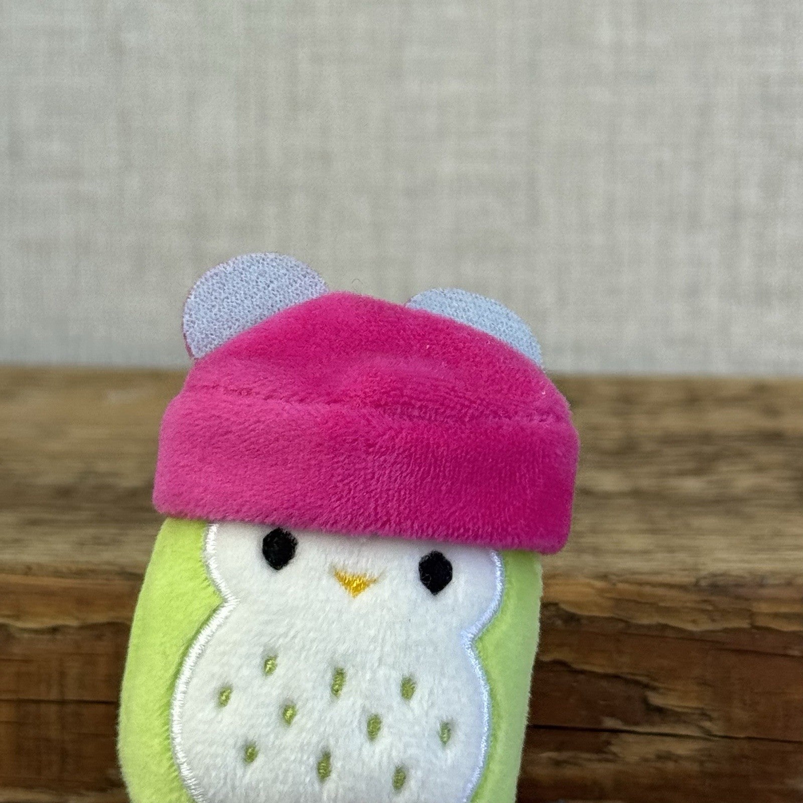 Squishmallow Squishville -Owen Owl & Pink Hat Accessory  (Multi Buy Discount)