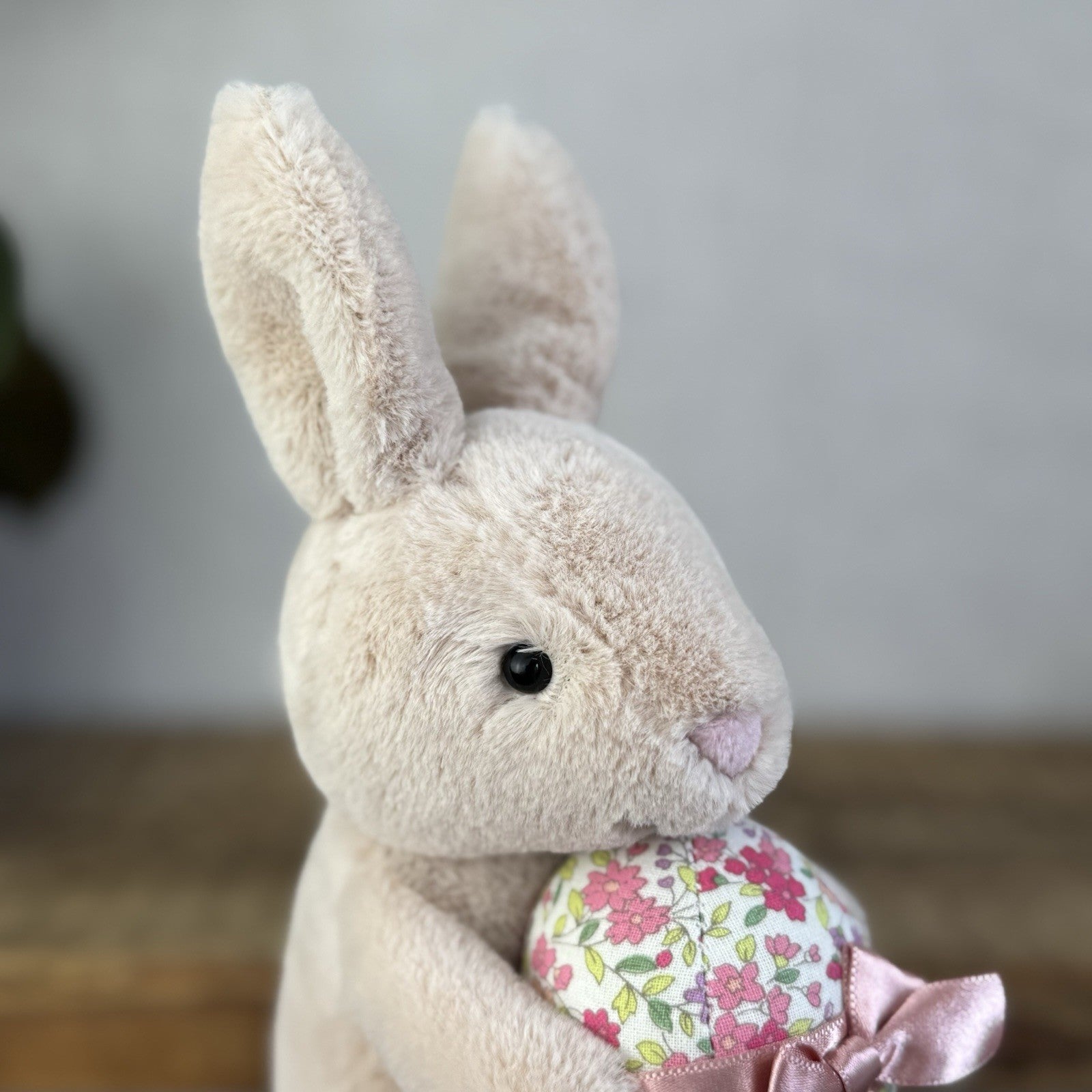 Jellycat Bonnie Bunny with Egg Small Rabbit Plush Toy Beanie Easter Pink 8”