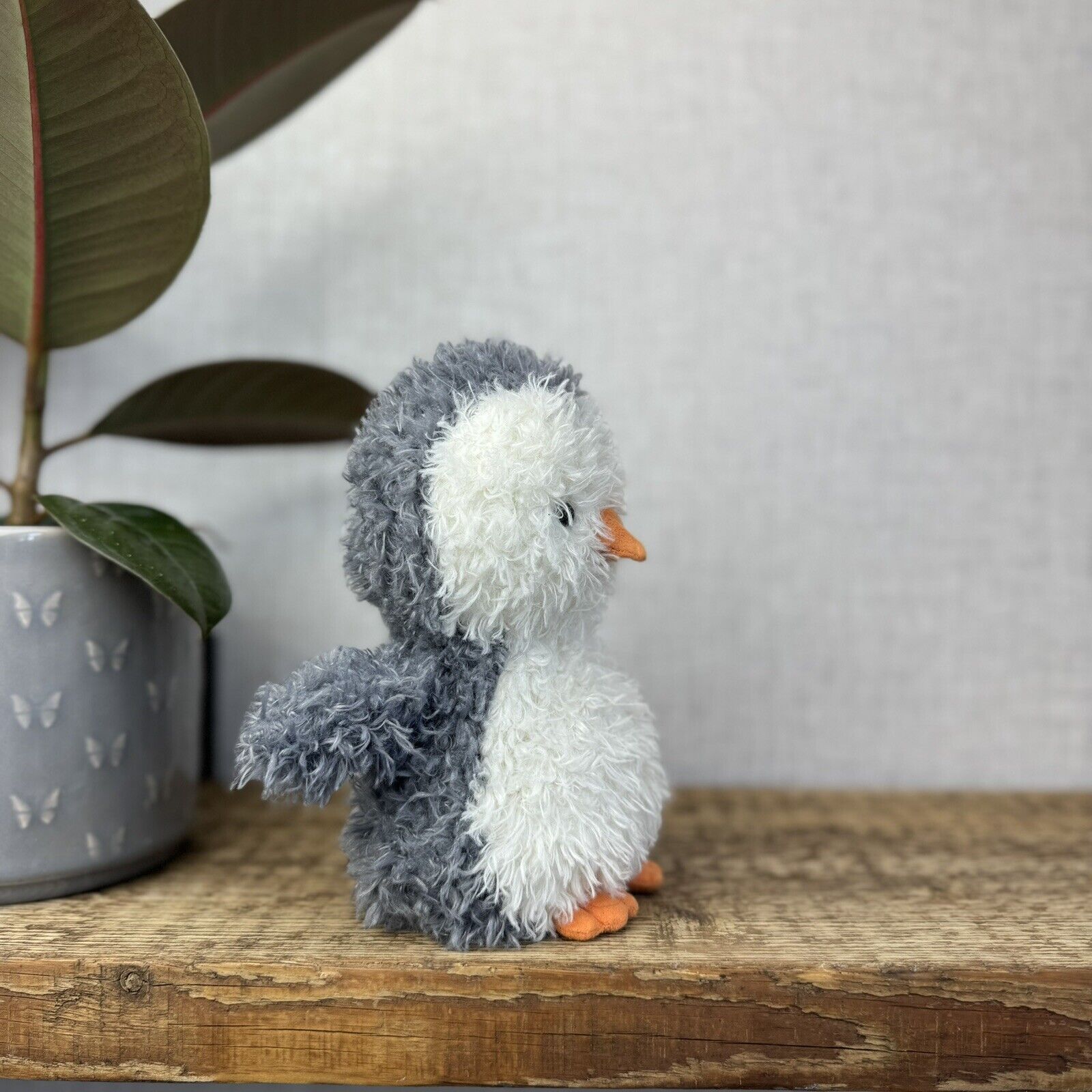 Jellycat Little Penguin - Fluffy Penguin Small Beanie Plush Retired 7"