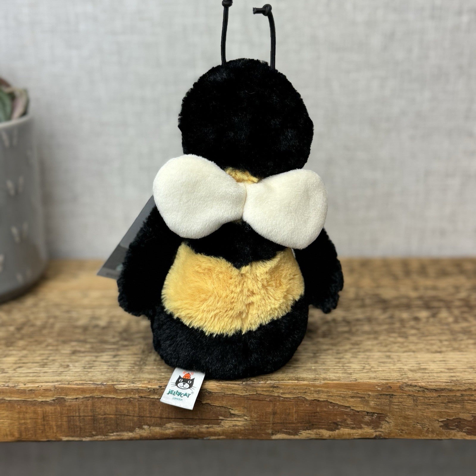 Jellycat Small Bashful Bumble Bee - Older Style Fabric Wings Small Bee Beanie 8"