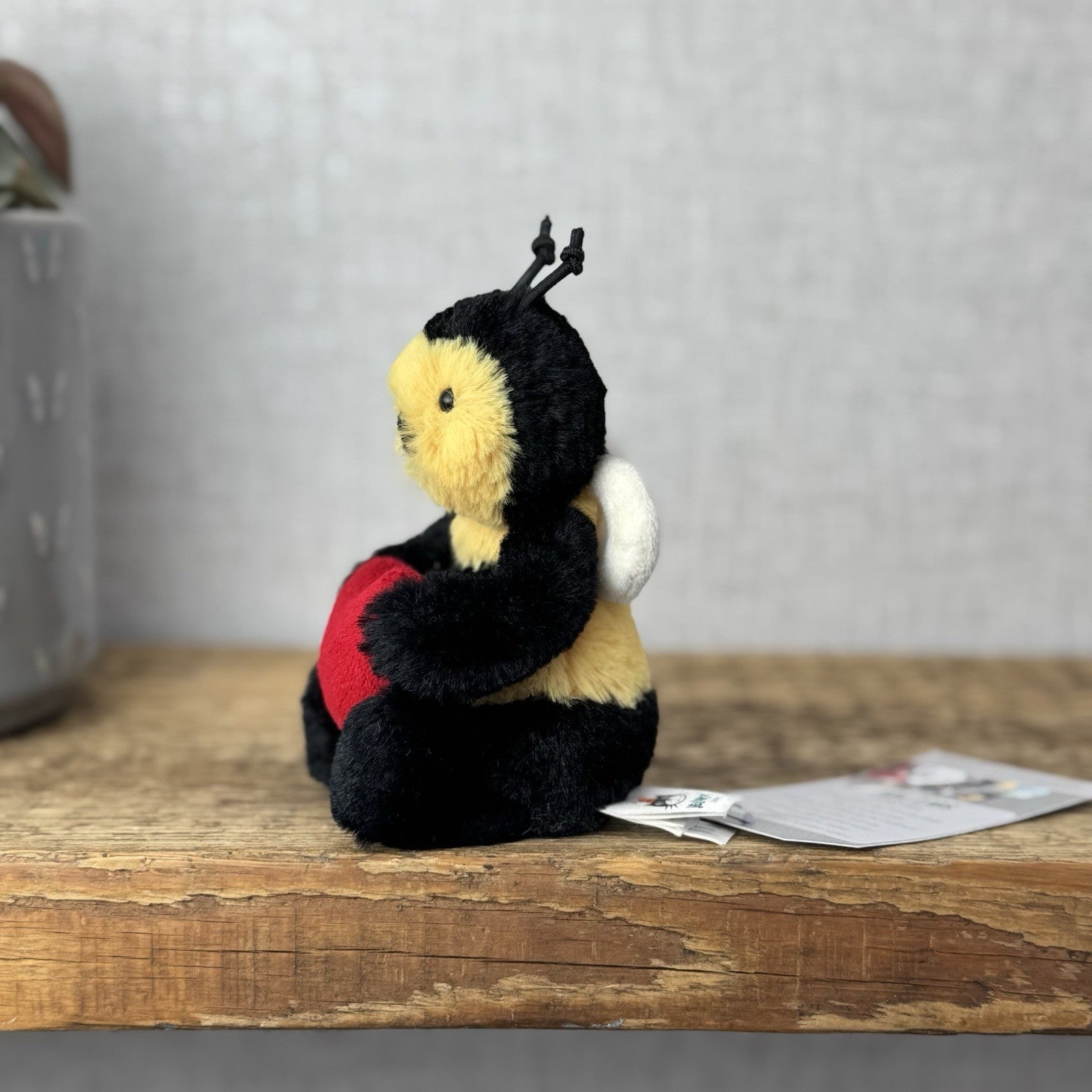 Jellycat Tiny Bumble Bee Holding A Heart - Tiny Bee NWOT - Rare Retired 5"
