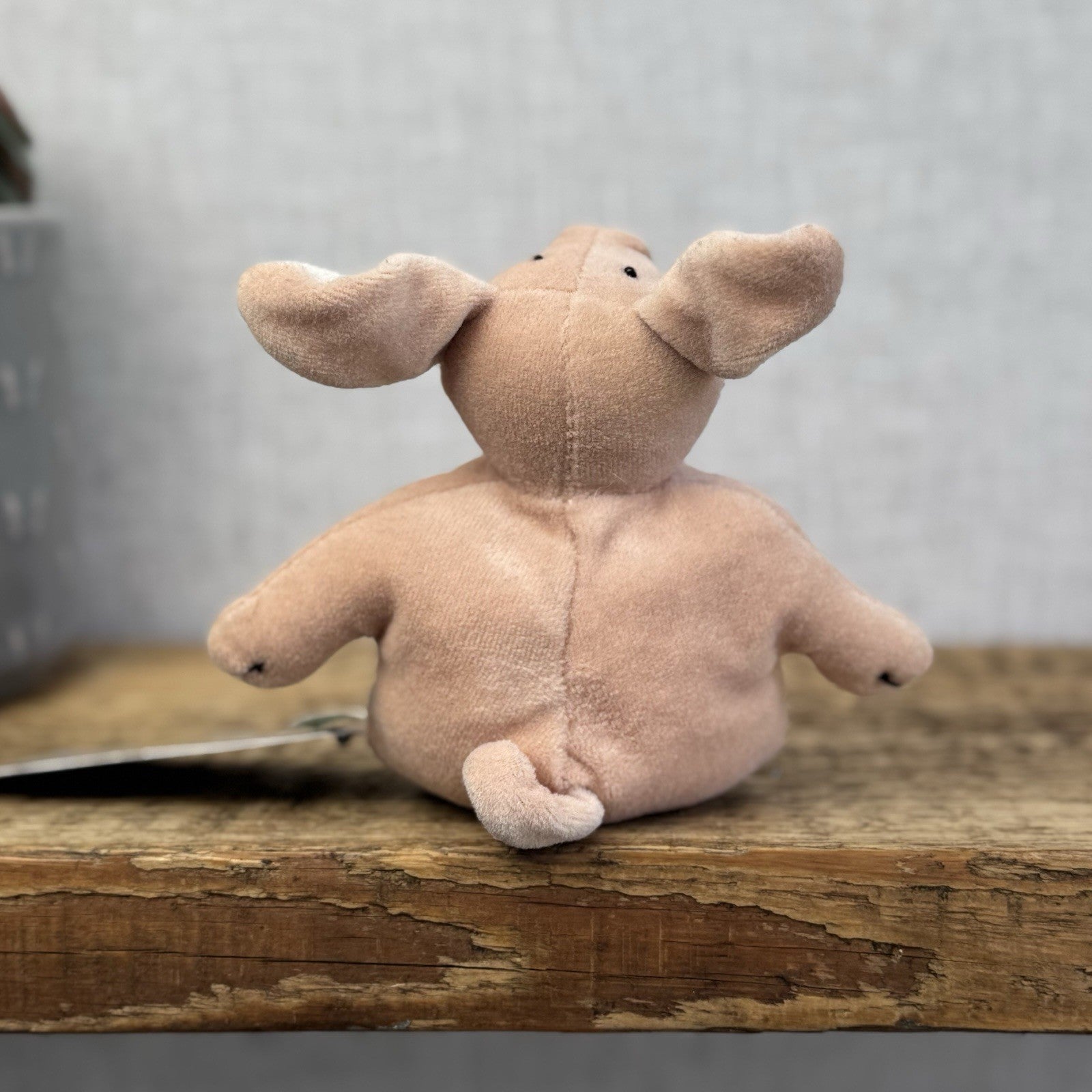 Beverly Hills Bakery X Jellycat Collaboration - Cuddly Pig Beanie Comfie Pig 5"