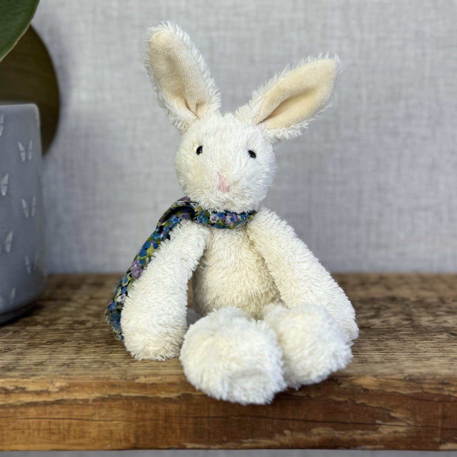 Jellycat Chi Chi Bunny Cream - Small Rabbit With Scarf Beanie Retired Rare 10”