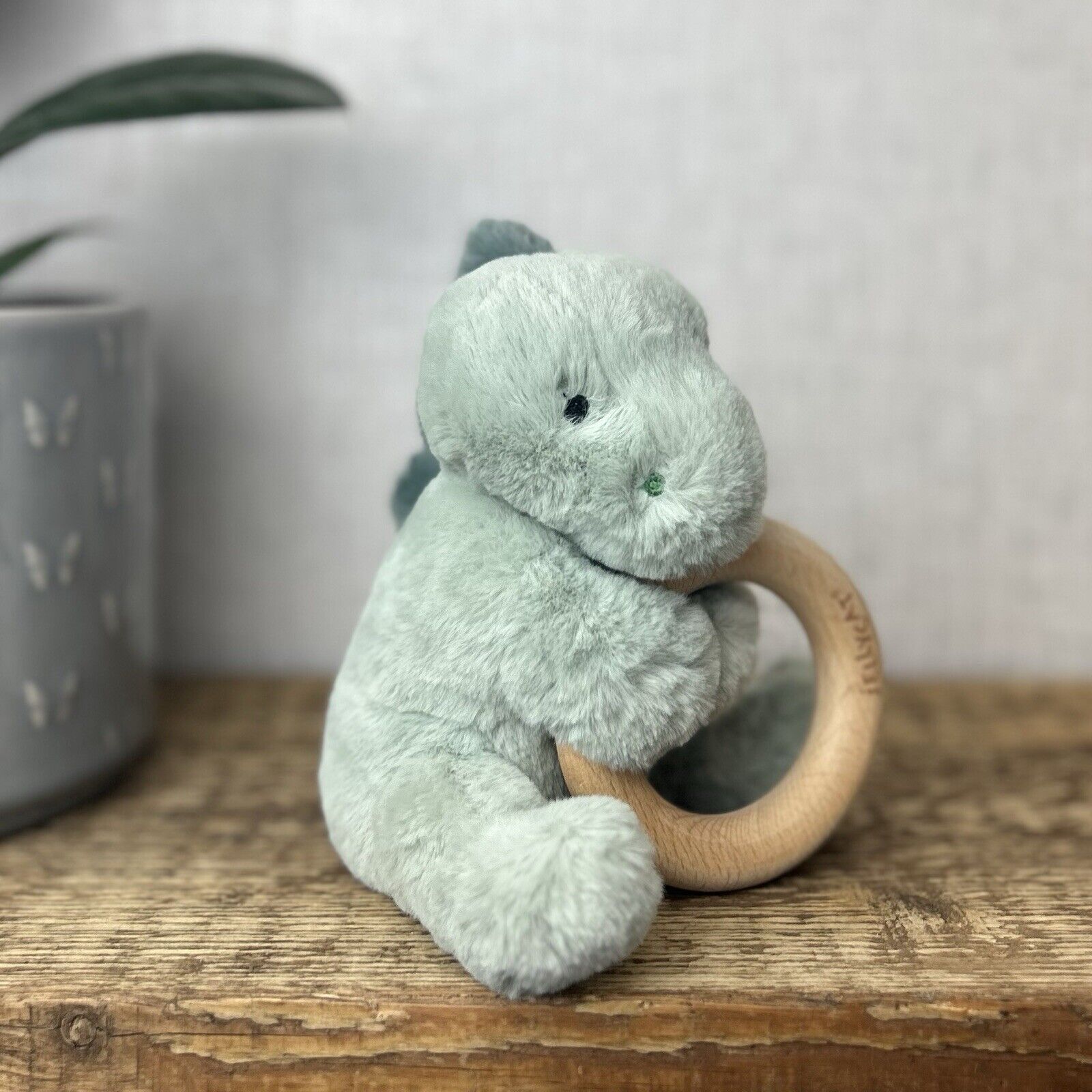 Jellycat Shooshu Dinosaur Wooden Teething Ring Rattle 6" Soft Toy Comforter