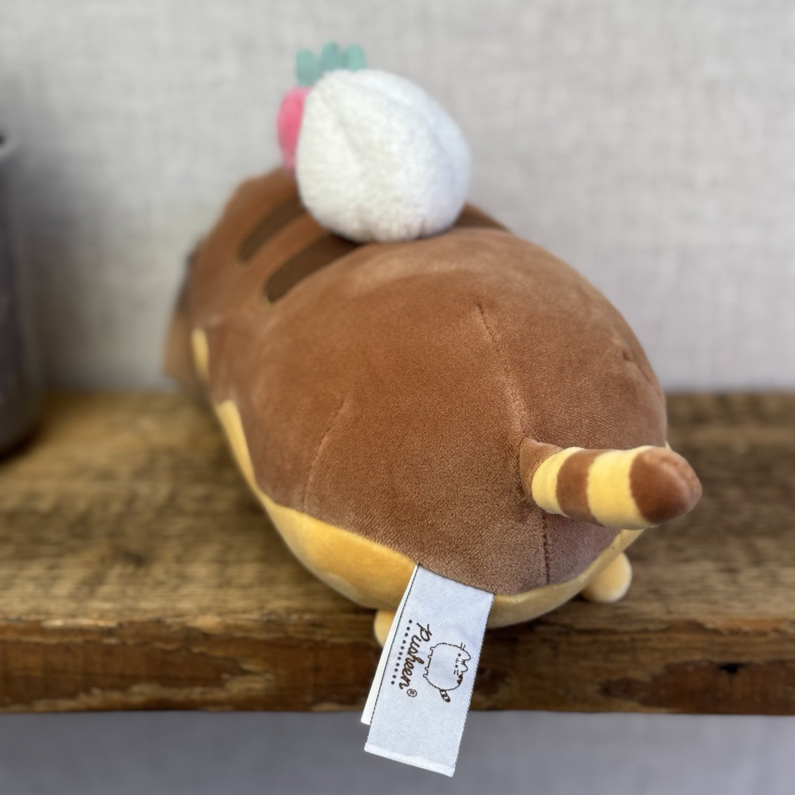 Gund Pusheen Cat - Pusheen Eclair Squisheen - New With Tags Collectible 10"