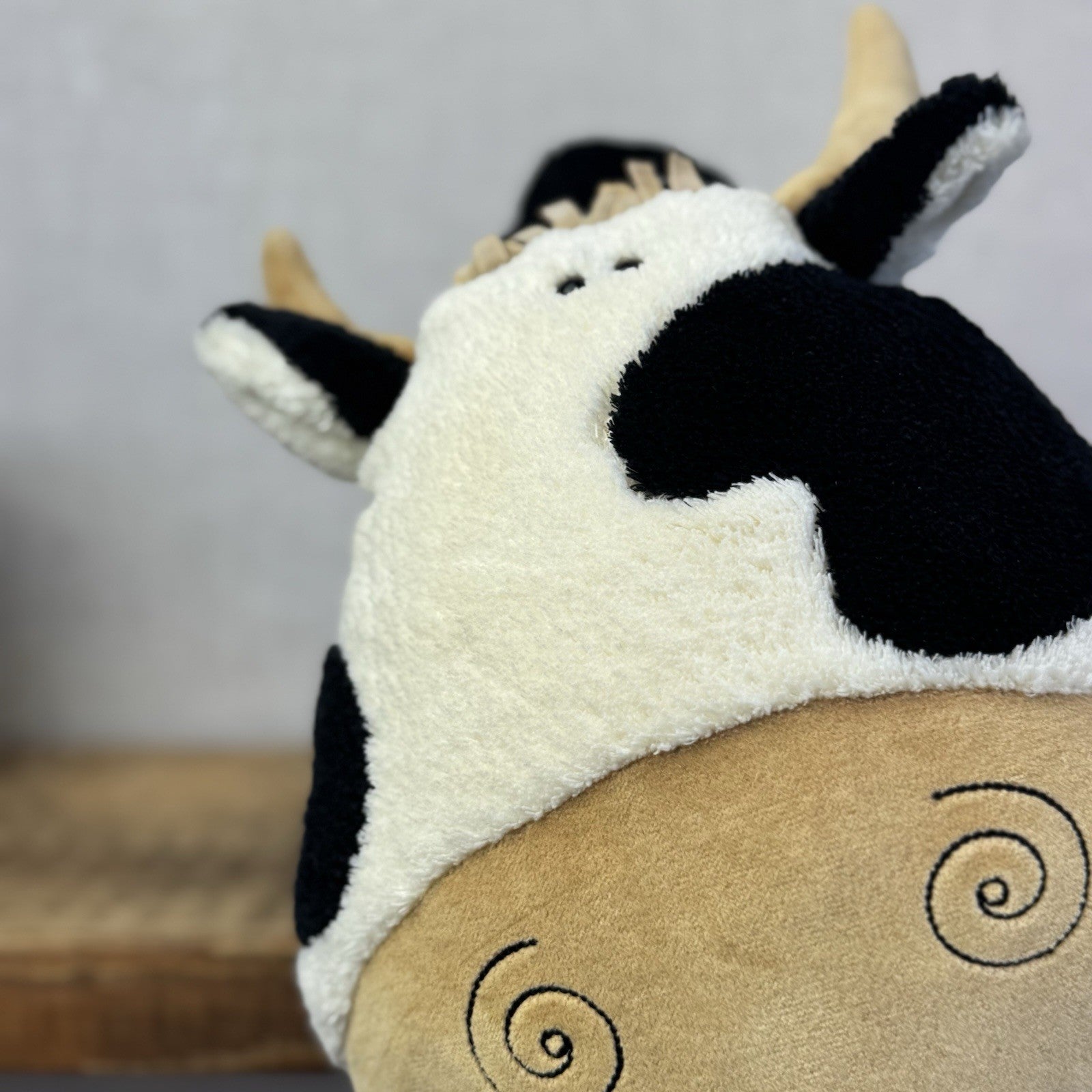 Jellycat Scallywag Cow - Large Head Cow Soft Toy Vintage Retired Quirky 10"