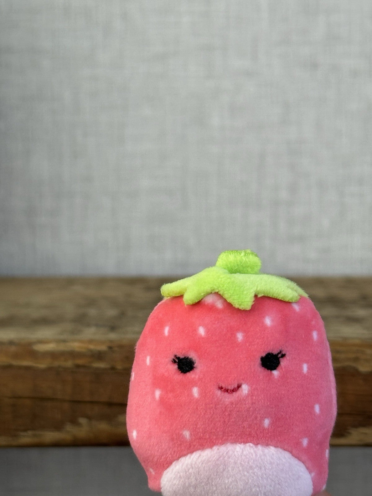 Squishmallow Squishville Fruit Squad - Mini Strawberry Squish Scarlet Mini 2”