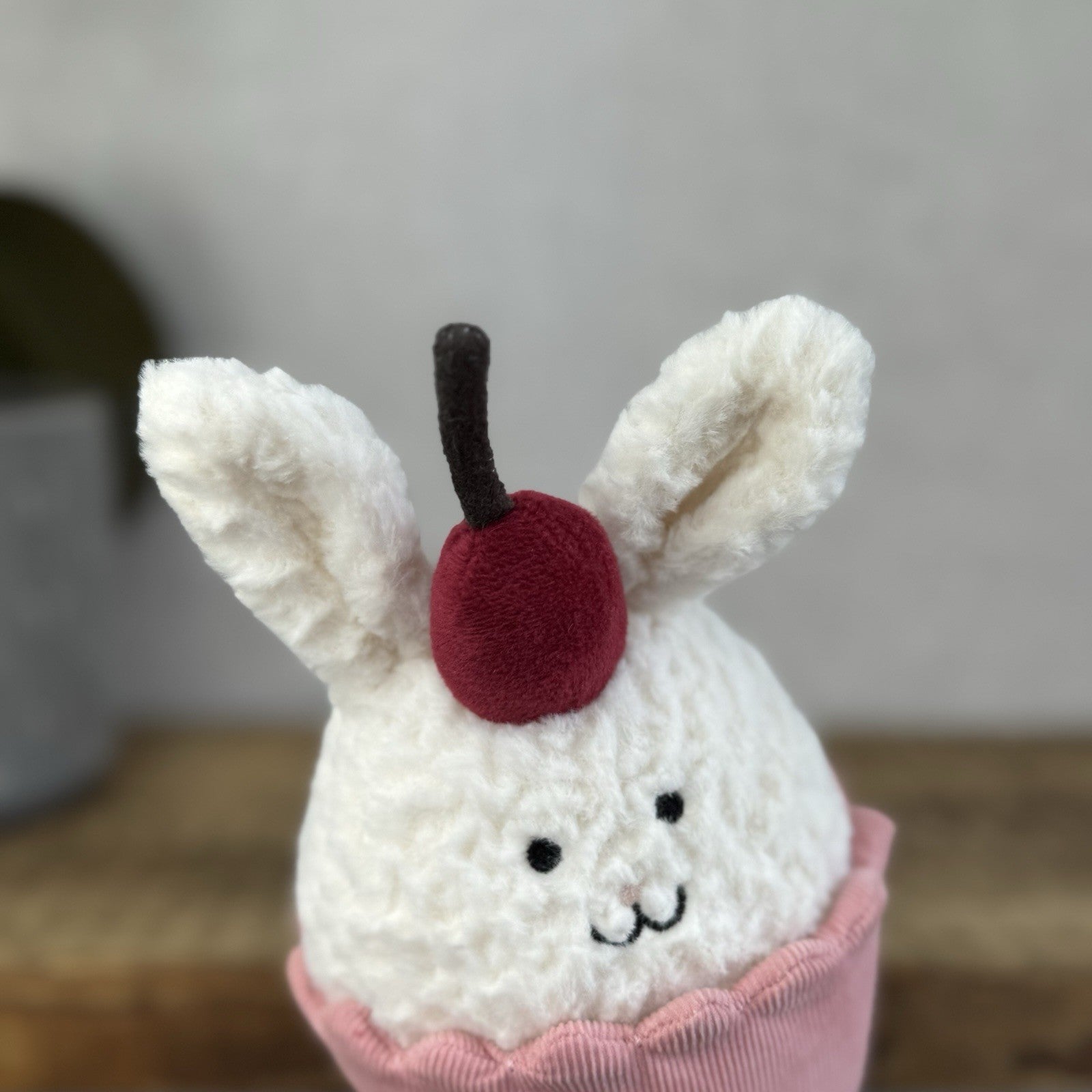 Jellycat Dainty Dessert Bunny Cupcake - Cute Bunny Cupcake Soft Toy Beanie 7”