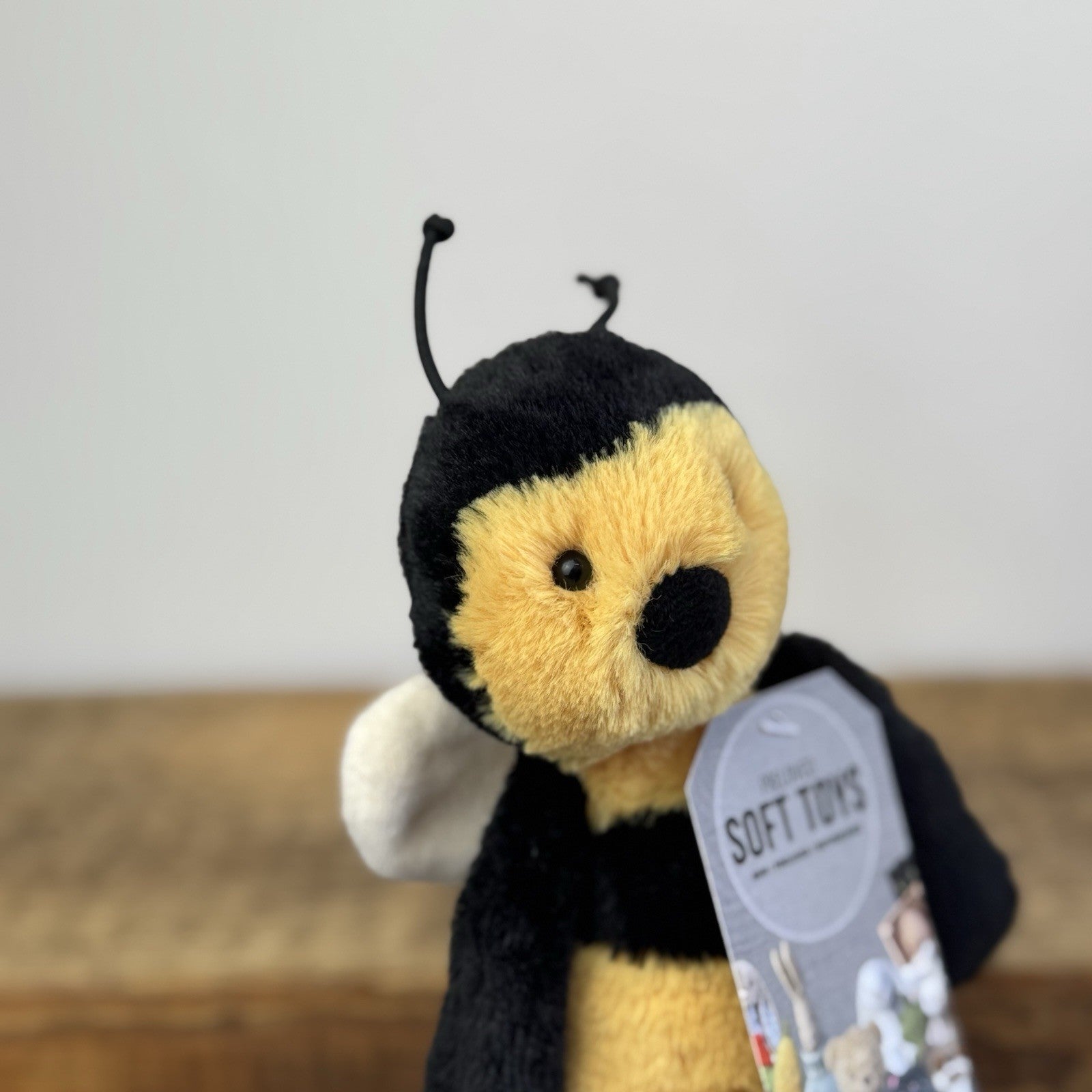 Jellycat Small Bashful Bumble Bee - Retired Small Bee Soft Toy 8" (Old style)