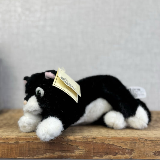 Russ Buttons The Cat Beanie - Black Cat White Paws - Vintage Kitty Plush 9"