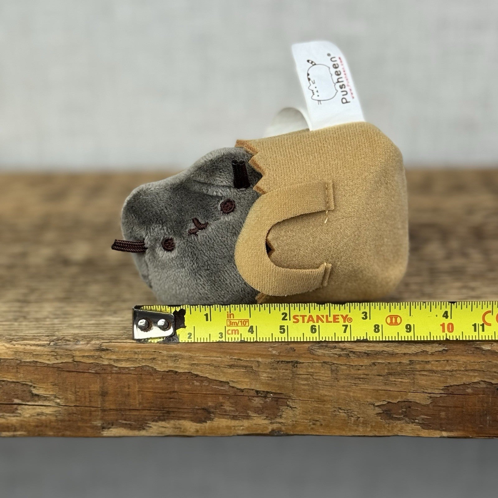Gund Pusheen Cat - Blindbox Series 3 Cars Sit (Keyring Removed)