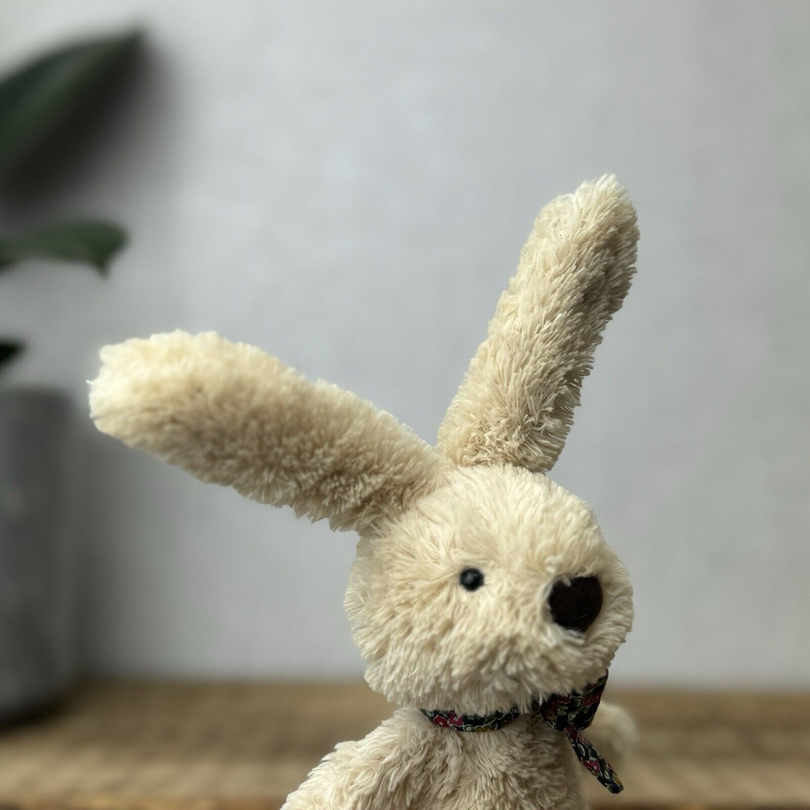 Jellycat Lost & Found Friends - Rufus Rabbit - Tiny Rabbit With Bow Rare 7"