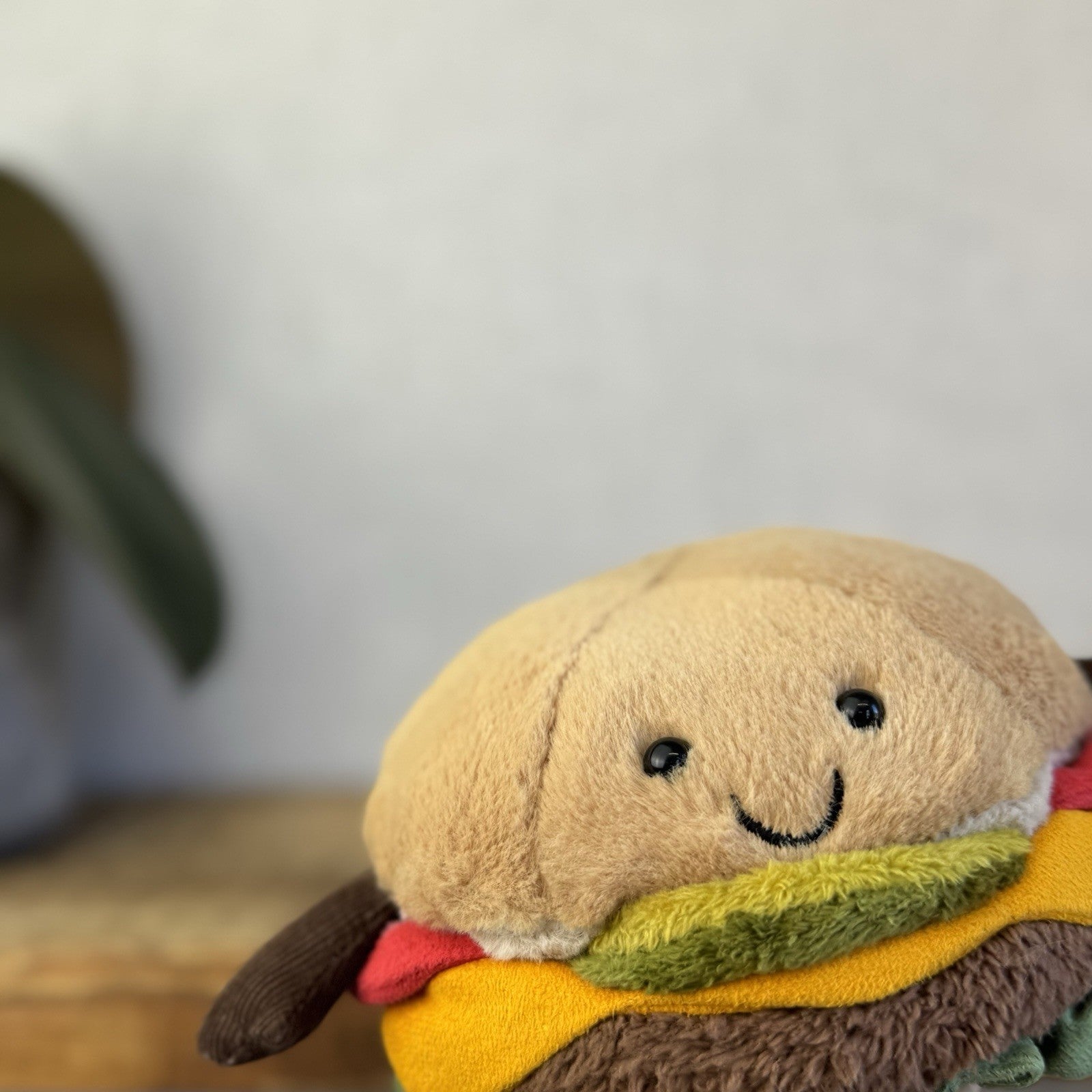 Jellycat Amuseable Burger Plush Soft Toy Food - Burger Beanie Plush Toy (#2)