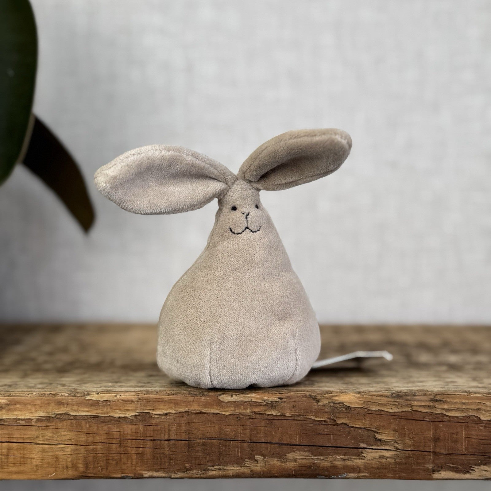 Jellycat Teardrop Bunny - Small Vintage Jellycat With Tags - Small Bunny 4"