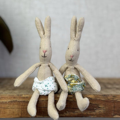 Maileg Baby Rabbits/newborn Bunnies X2 In Cloth Diapers Retired & Rare Bundle