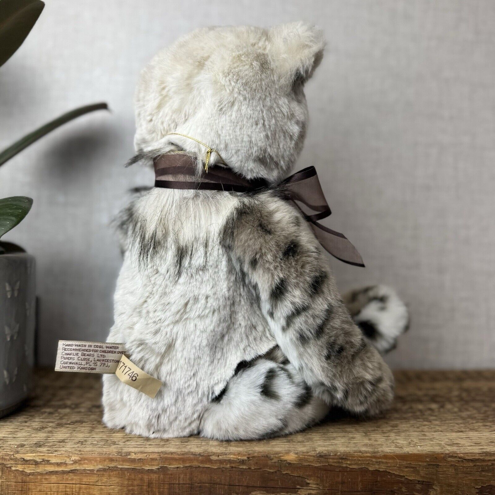Charlie Bear Genevieve - Plumo Collection - Isabelle Lee Bear Neutral Bear 17”