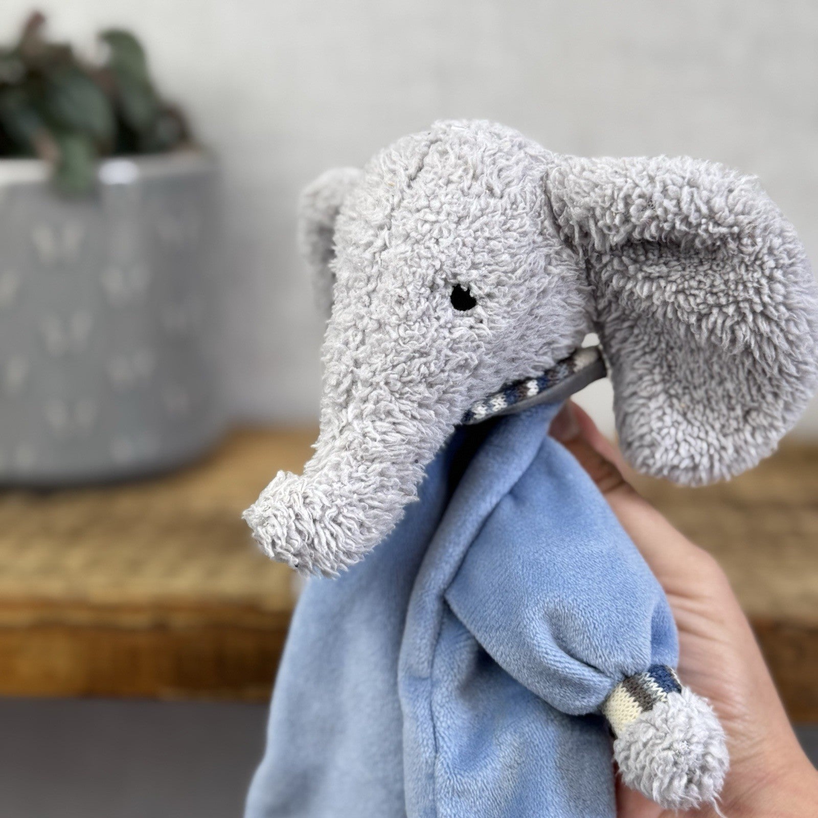 Jellycat Lingley Elephant Soother - Blue Elephant Blanket Comforter Soft Toy