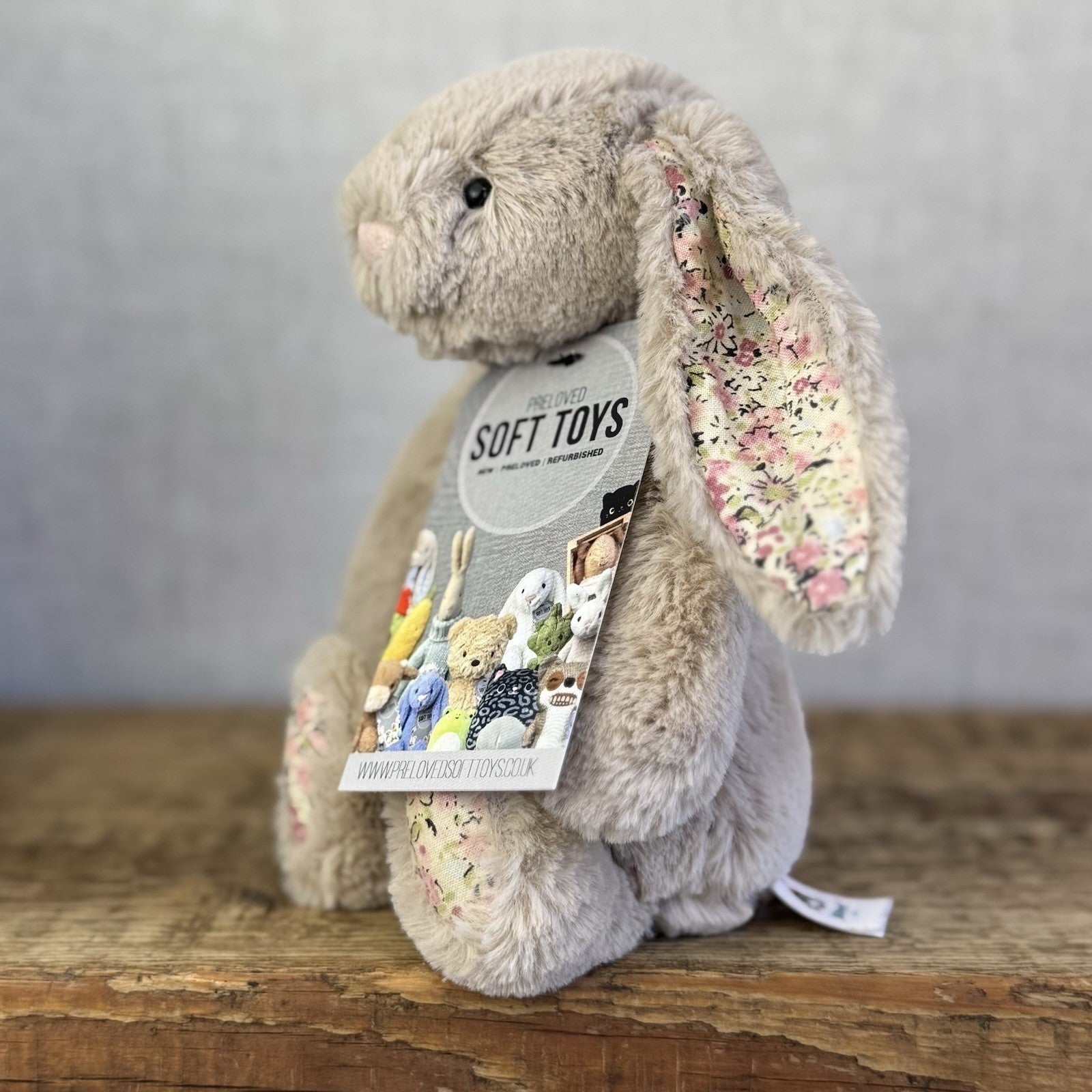 Jellycat Small Bea Beige Blossom Bashful Bunny - Floral Ears & Feet Neutral 8”