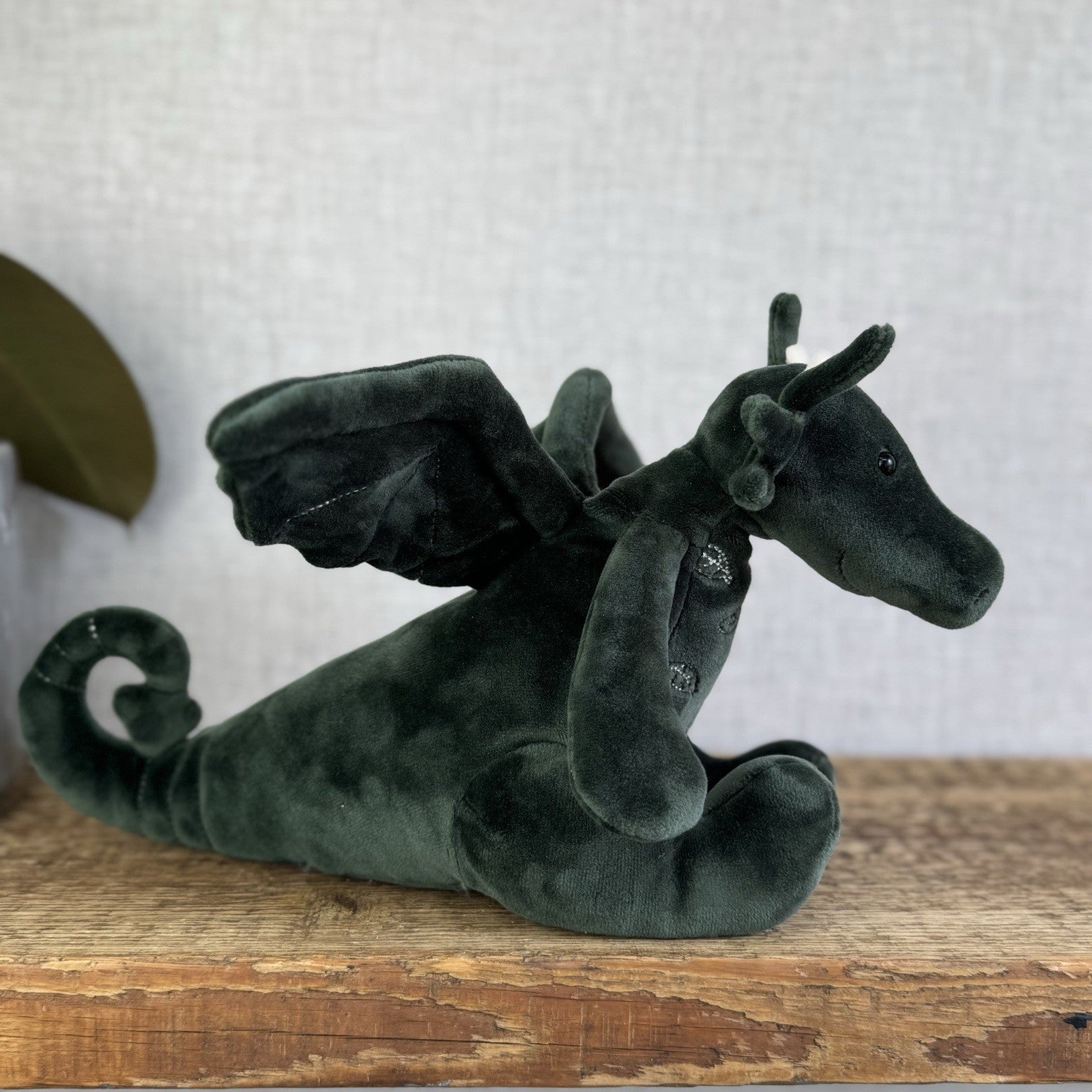 Jellycat Forest Dragon - Green Velour Soft Detailed Beanie Dragon Rare 10”