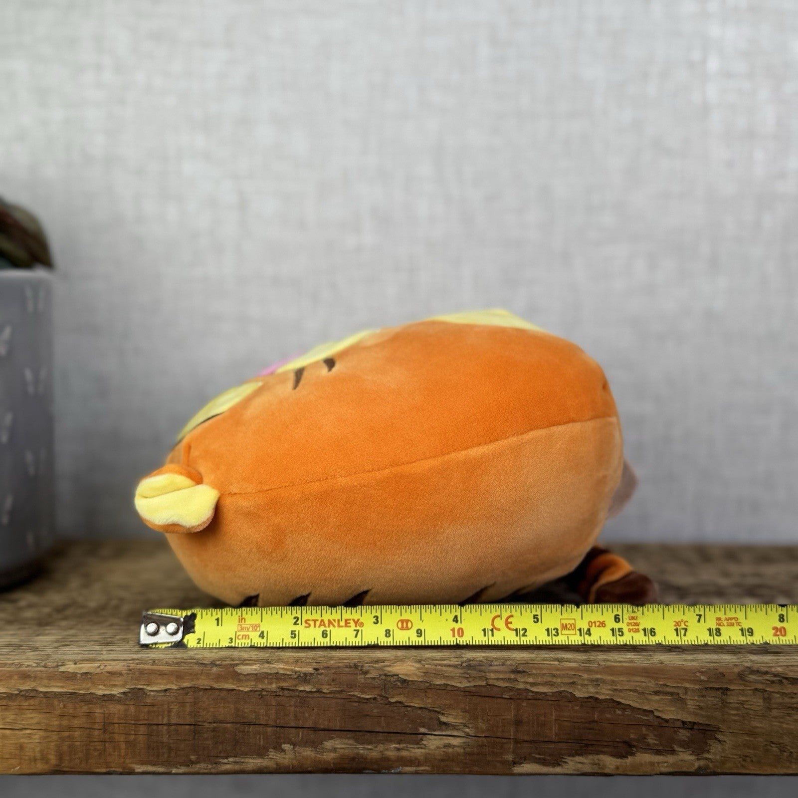 Squishmallow Disney Tigger 7.5" Swuishmallow Orange Tigger Squish Plush 
