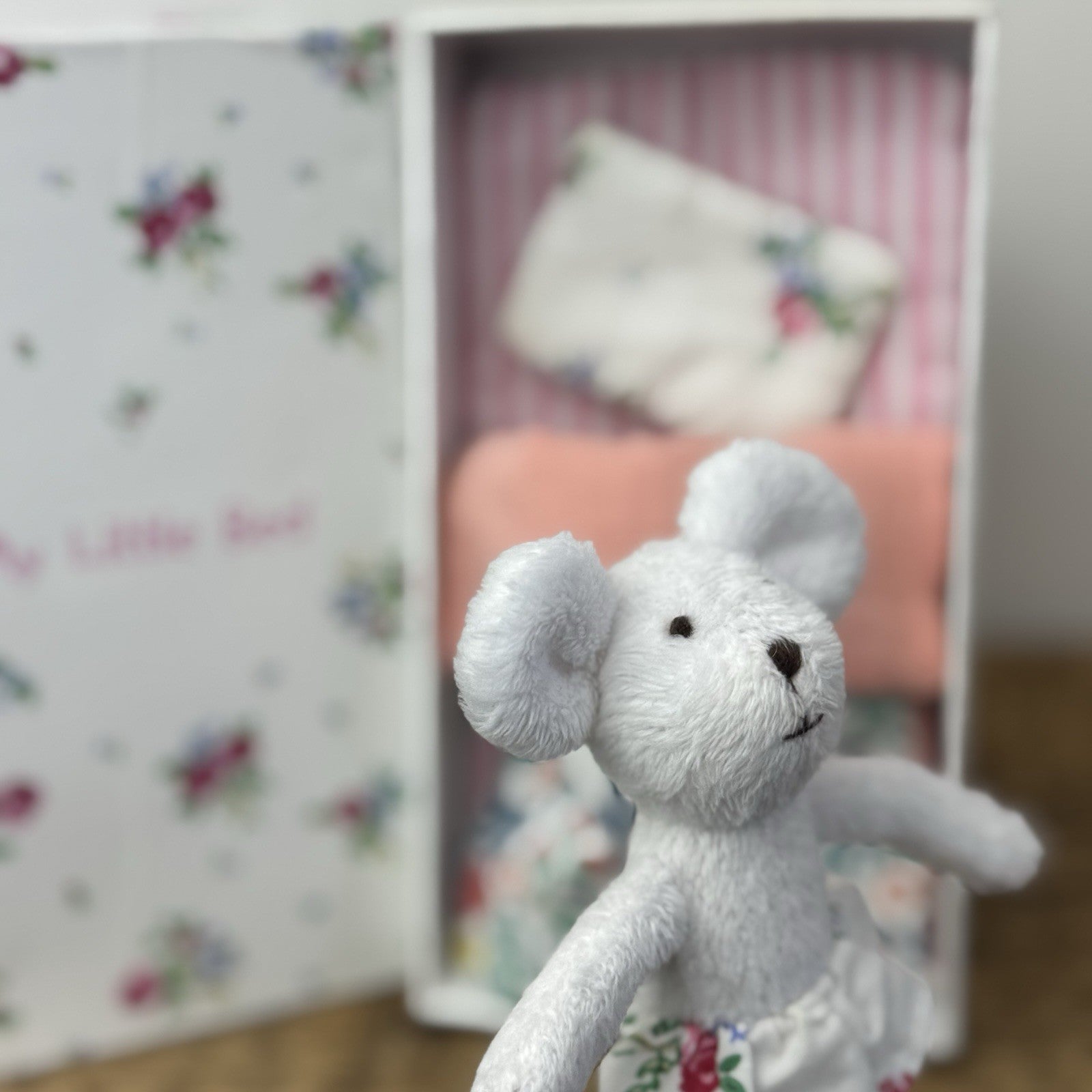 The Little White Company Little Mouse In A Bed - collectible (box damaged) 