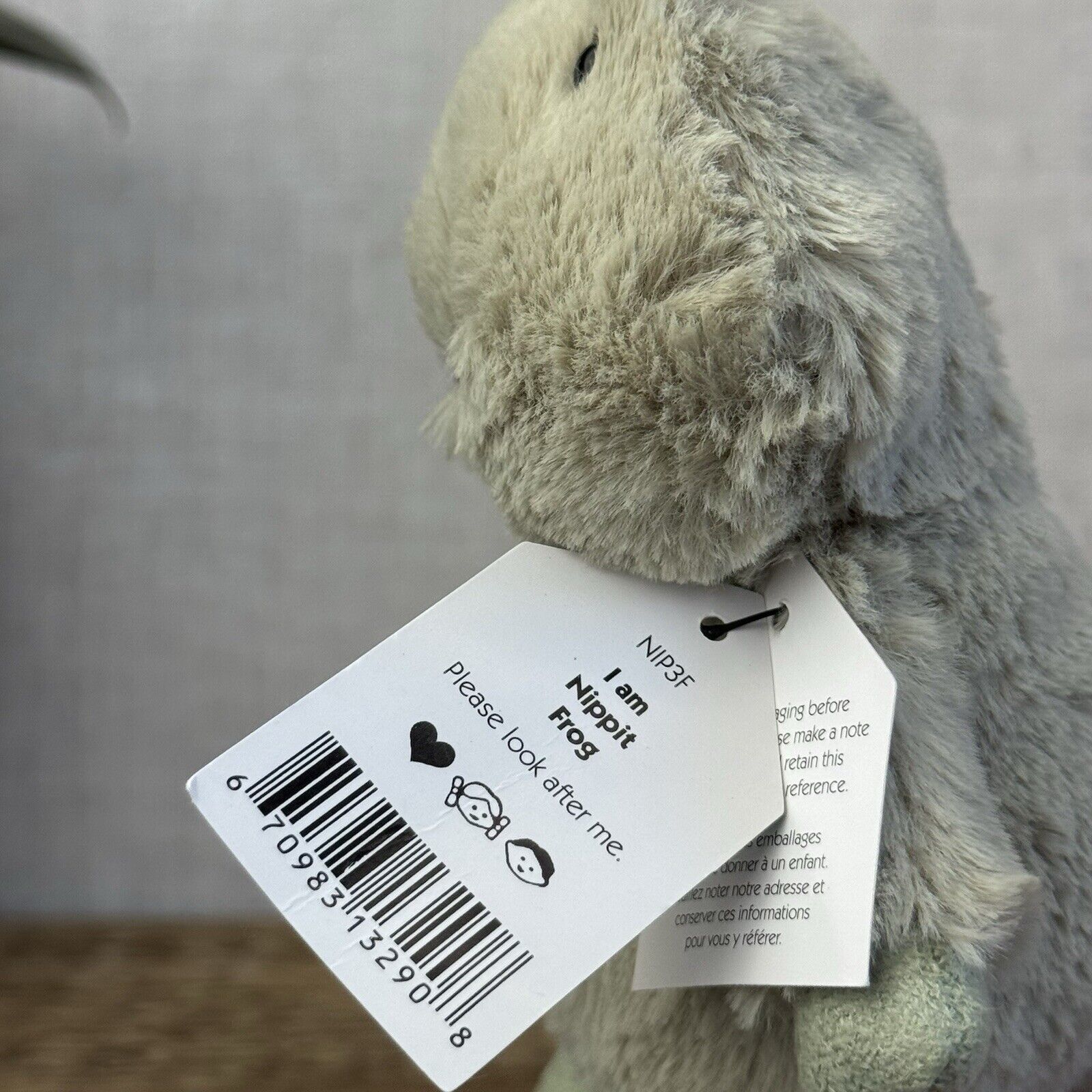 Jellycat Nippit Frog - New With Tags - Small Pale Green Standing Frog Beanie 5”