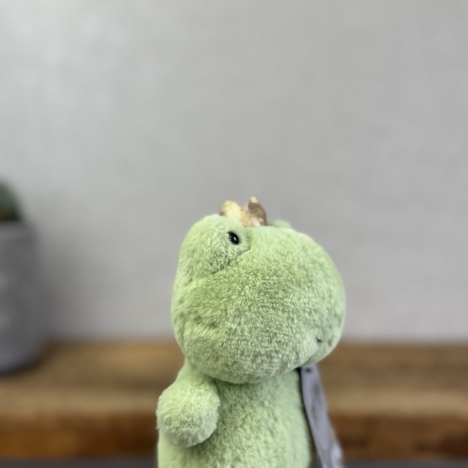 Jellycat Crowning Croaker Mini Green Frog Beanie Soft Toy Plush Small 6"