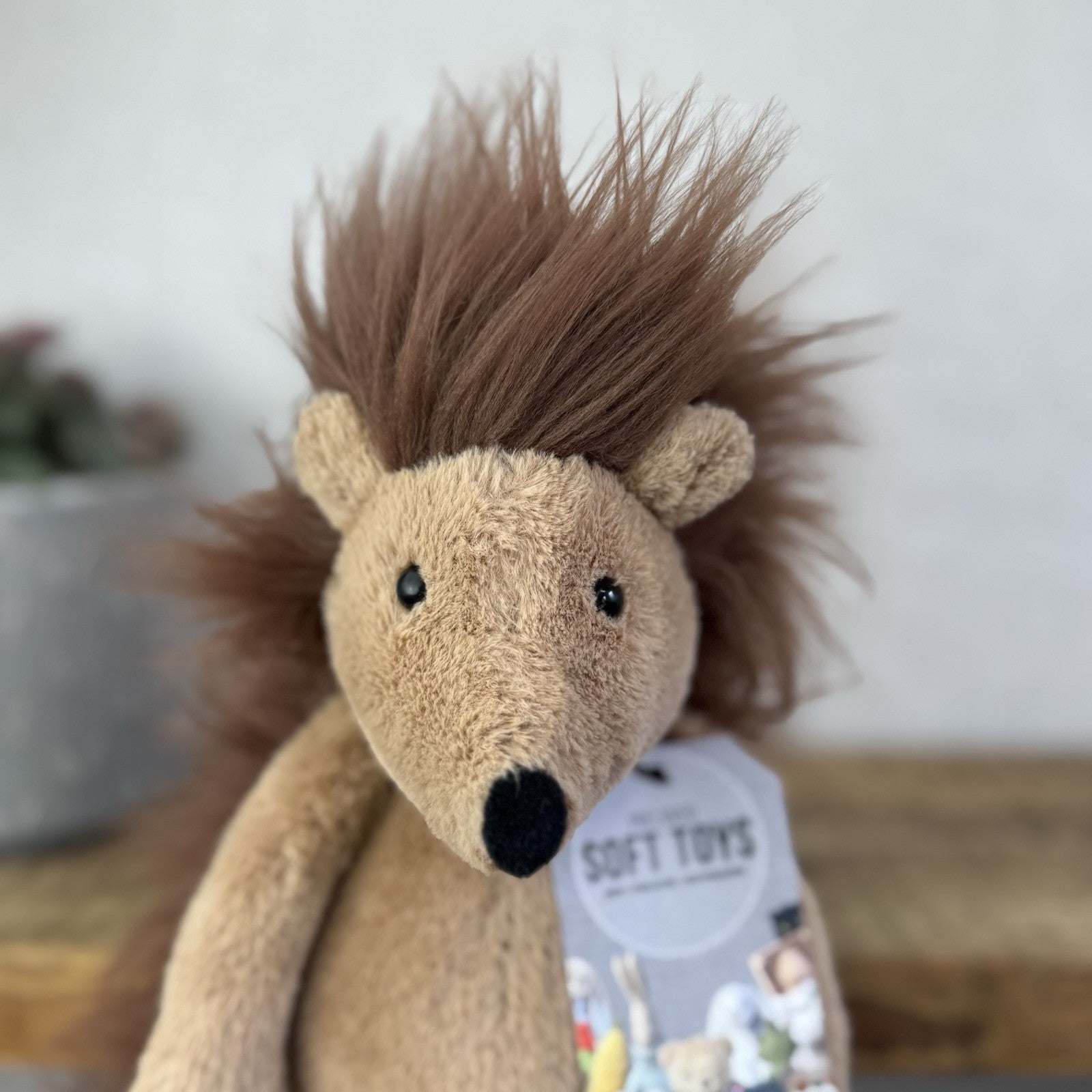 Jellycat Medium Spike Hedeghog - Light Brown/ Chocolate Brown Beanie Hedgehog