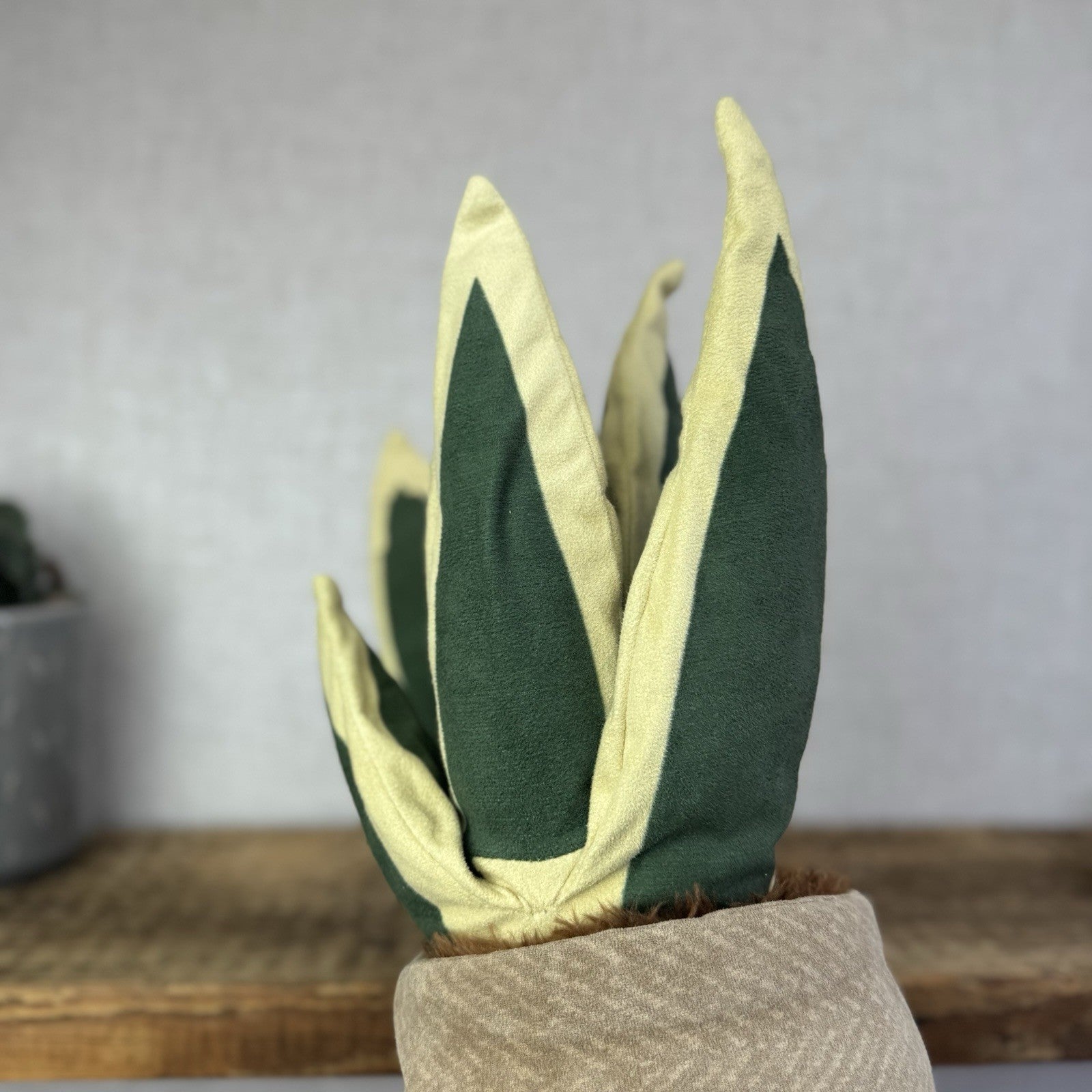 Jellycat Amuseable Snake Plant - Large Potted Succulent Soft Toy Plant 16" NWOT