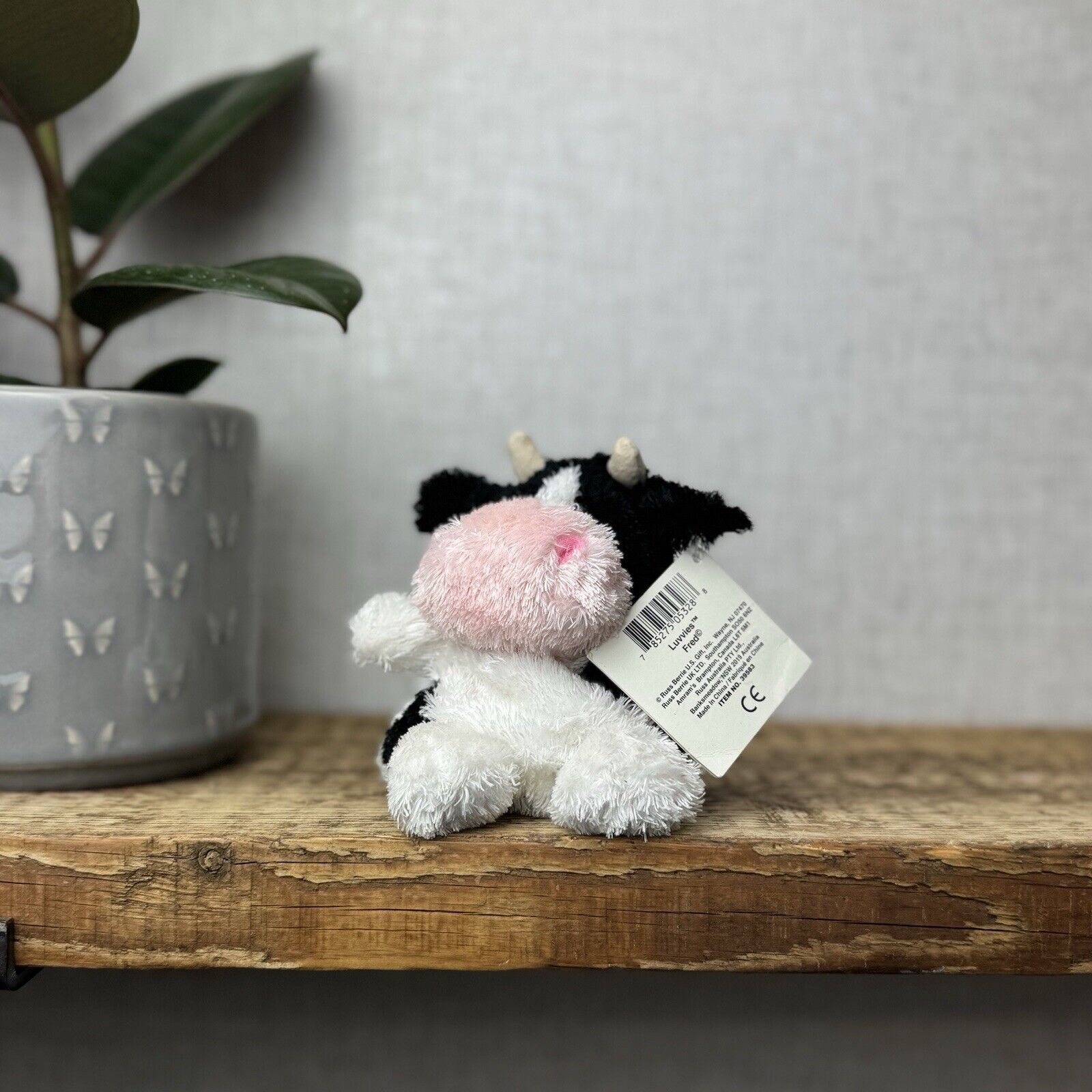 Russ Berrie Luvvies - Fred The Cow Beanie - Pudding Cow Soft Toy Tiny 4”