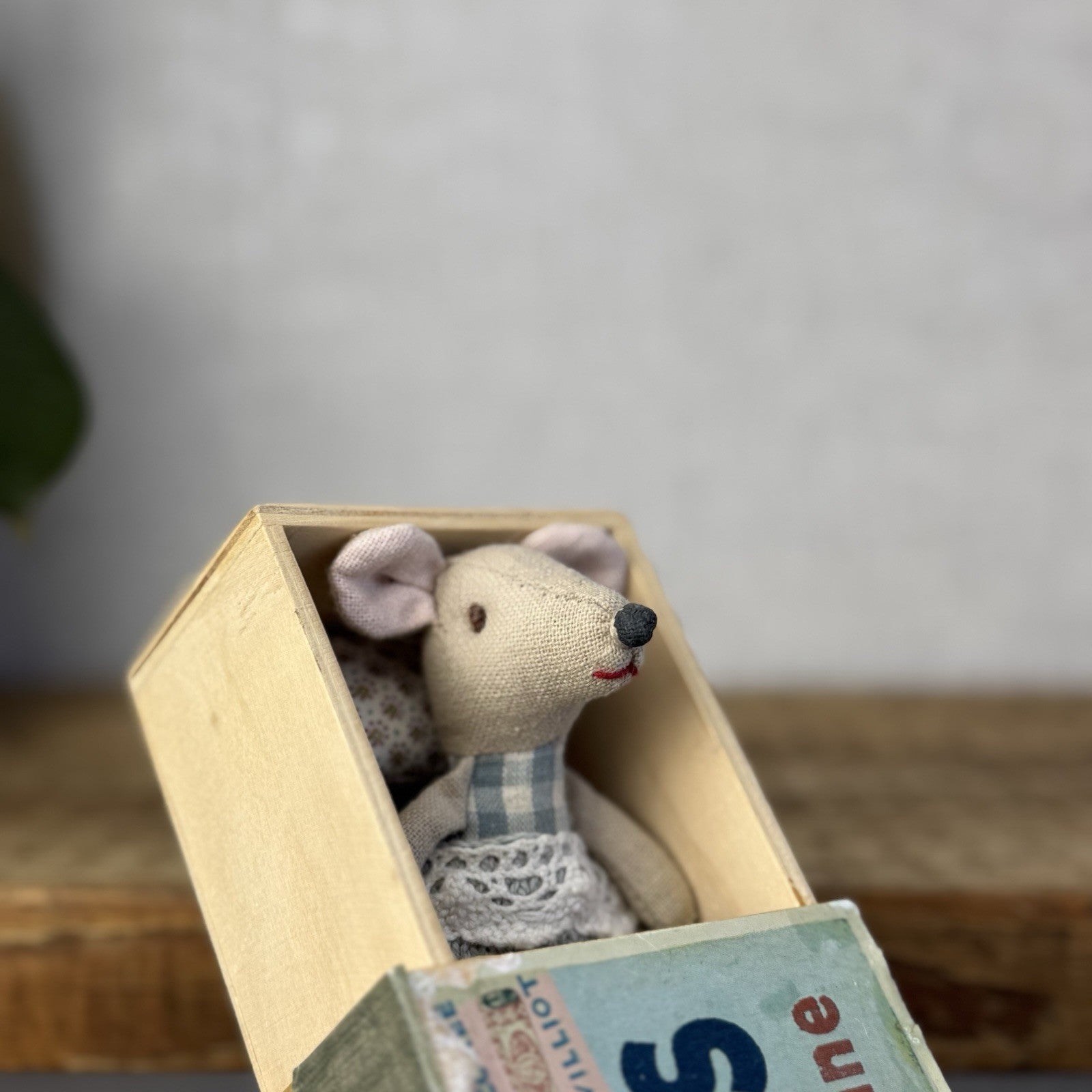 Maileg St Louis Matchbox Mouse - Wooden Matchbox Vintage Rare (Damage Matchbox)