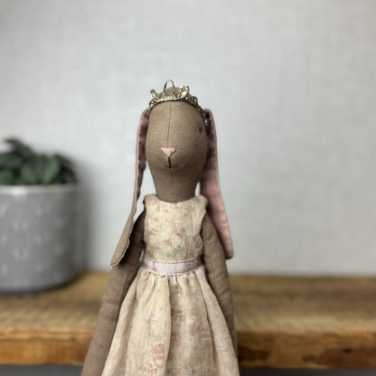 Maileg Medium Bunny Delphine - Brown Princess Bunny Rare 17”