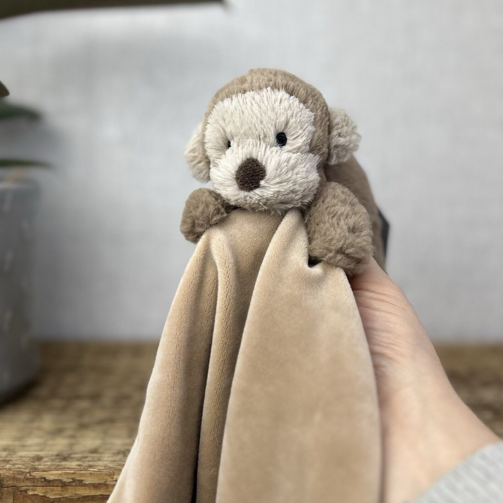 Jellycat Shooshu Monkey Soother - Super Soft Monkey Comforter - Blankie (Smudge)