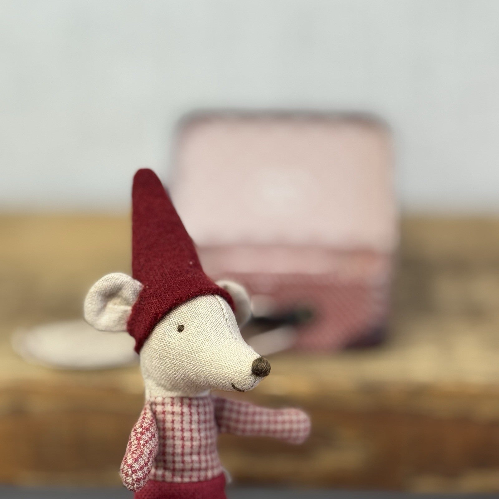 Maileg Christmas Baby Mouse In Travel Suitcase - Miniature Baby Pixie NWT