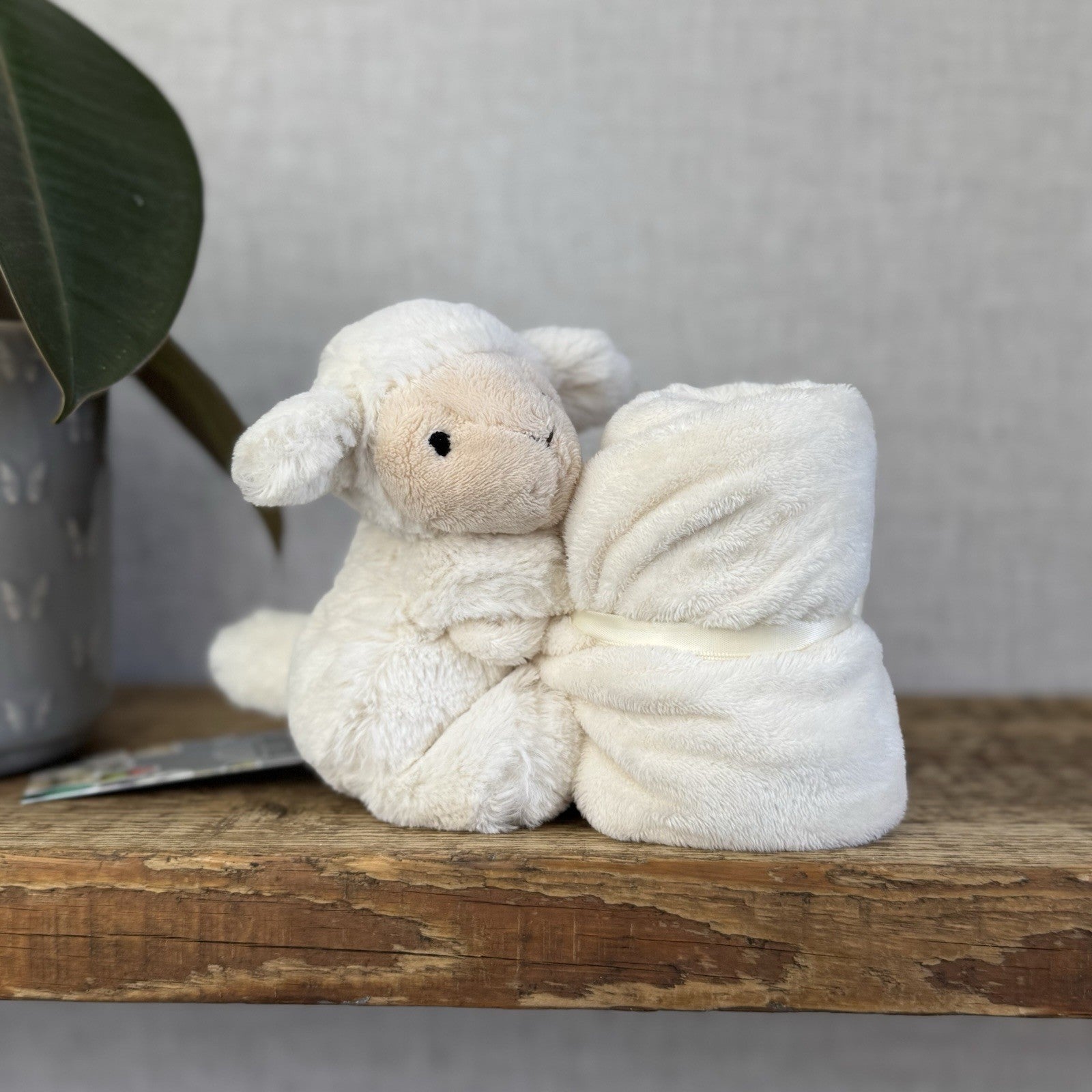 Jellycat Bashful Lamb Soother - Sheep Lamb Cream Comfort Blanket Baby Gift NWOT