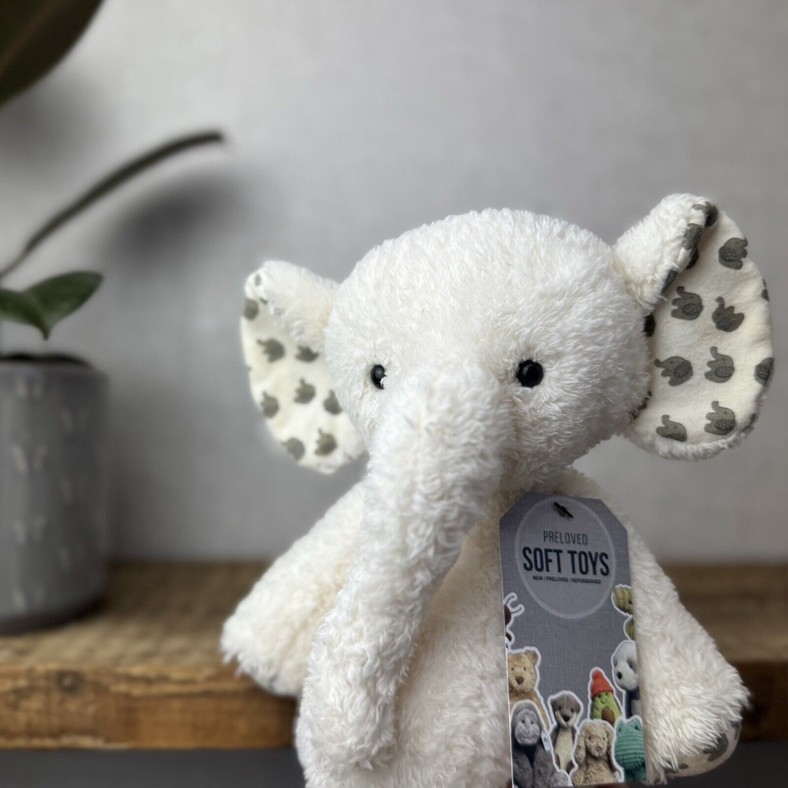 Jellycat Little Moonbeam Elly - Nugget Elephant White Textured Retired 12”