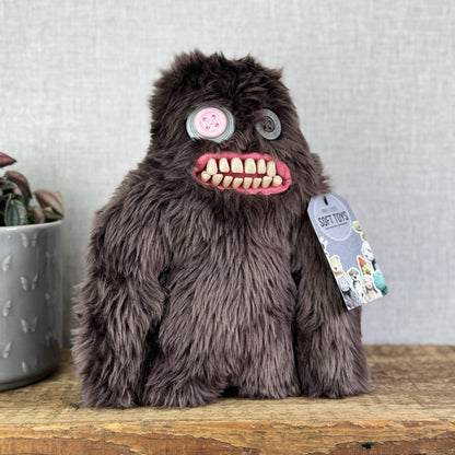 Fuggler Funny Ugly Monster Sashquoosh Rare Retired Button Eyes Brown Fluffy 