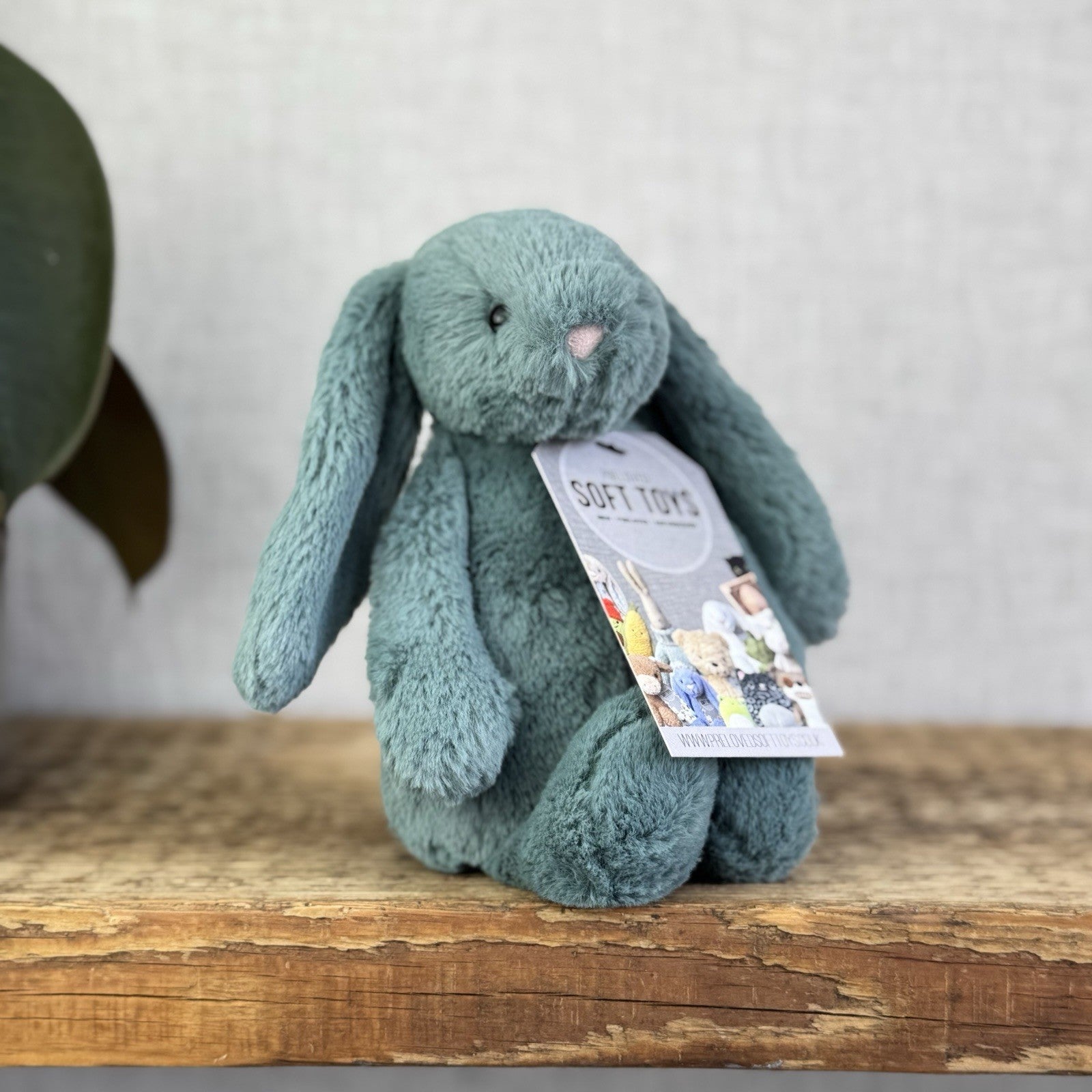 Jellycat Small Bashful Ivy Bunny - Retired Green Bunny Chrismas Release 8"