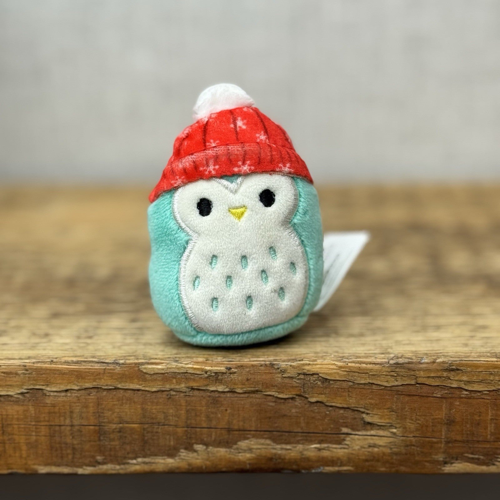 Squishmallow Squishville - Winston Christmas Owl Mini Owl In Hat Christmas