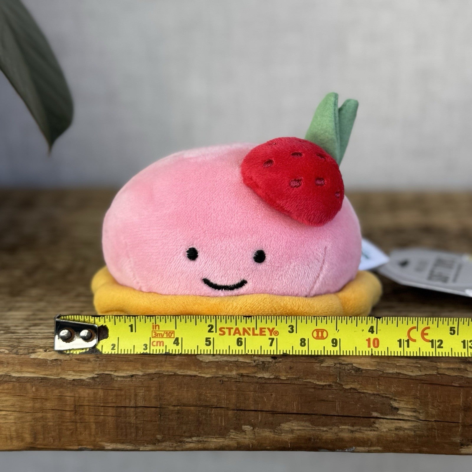 Jellycat Pretty Patisserie Dome Framboise Collectible Plush - Small Pink Cake 5"