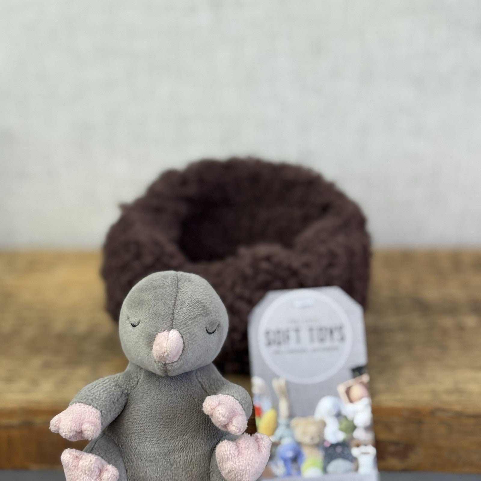 Jellycat Hibernating Mole- Baby Sleeping Mole & Nest Soft Toy Plush Cute NWOT 5”
