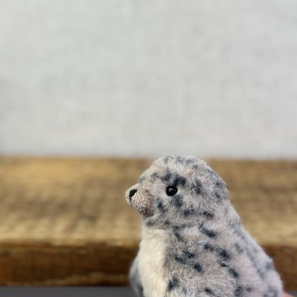 Jellycat Nauticool Spotty Seal - Tiny Fluffy Grey Seal Soft Beanie Pocket Pal #2
