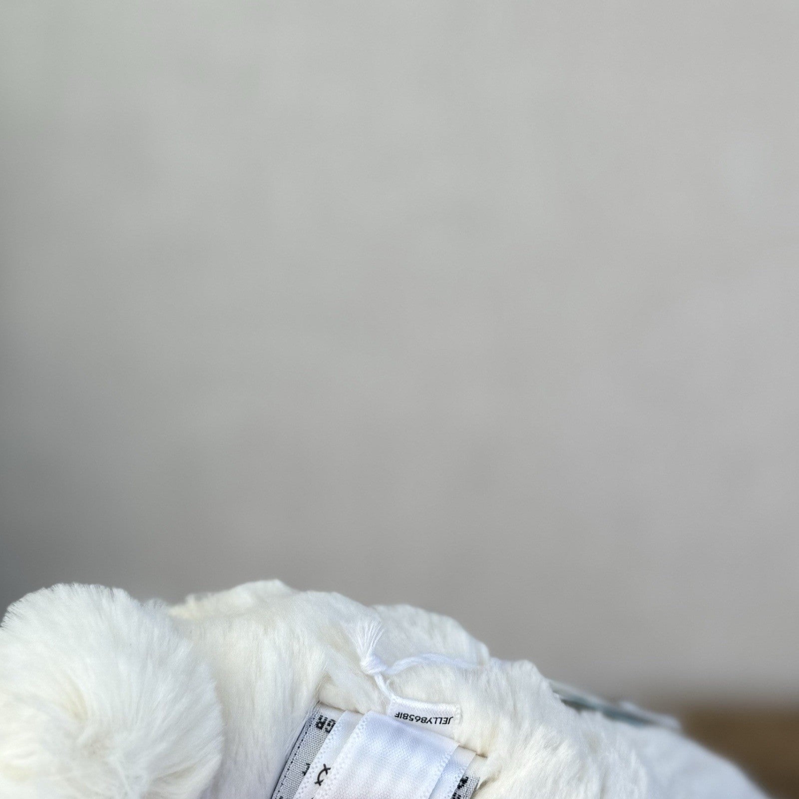 Jellycat Medium Cream Bashful Rabbit - Cream Off White Medium Bunny 12” New Tags