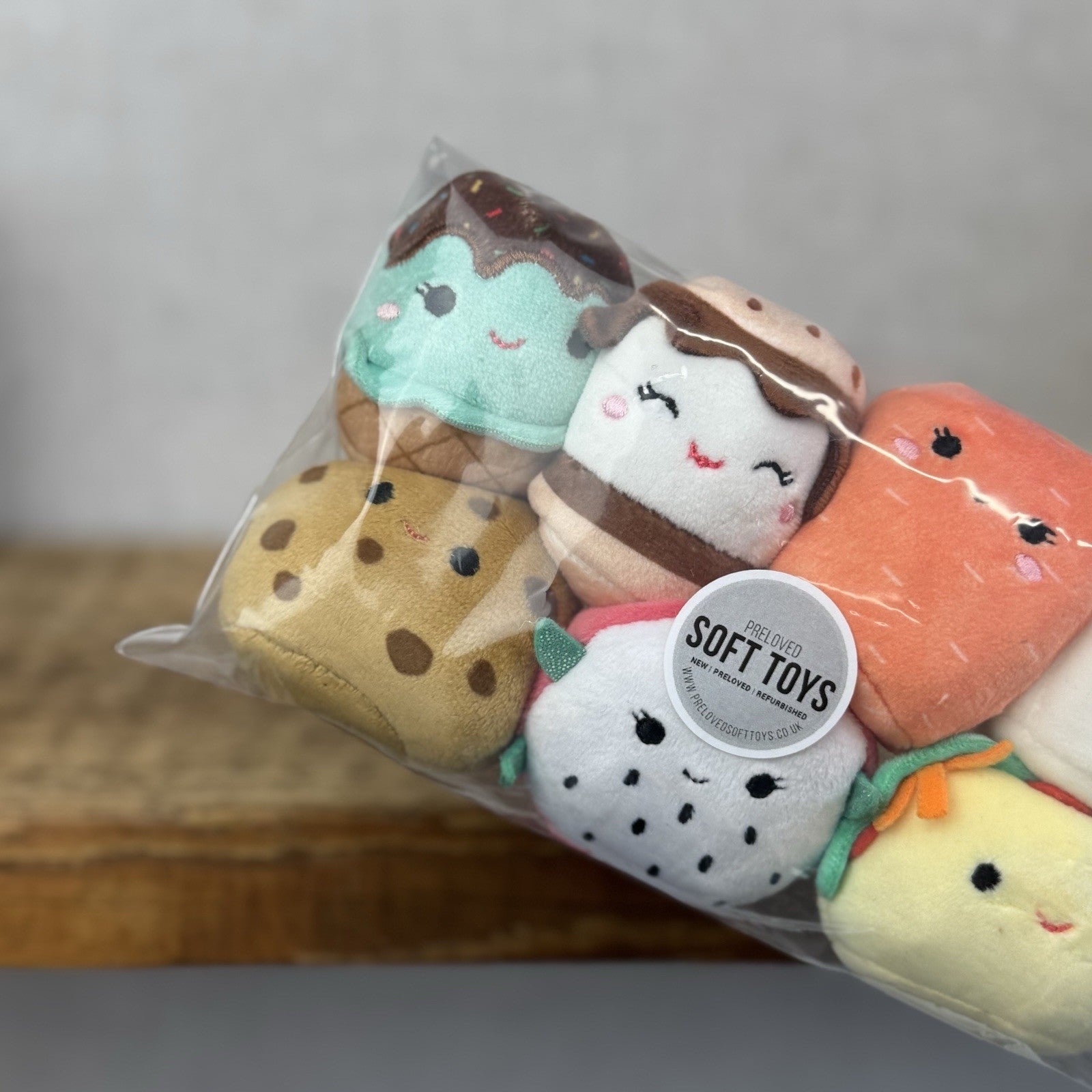Squishmallow Squishville -Whats Cooking Squad (Mixed Food) x7 Bundle