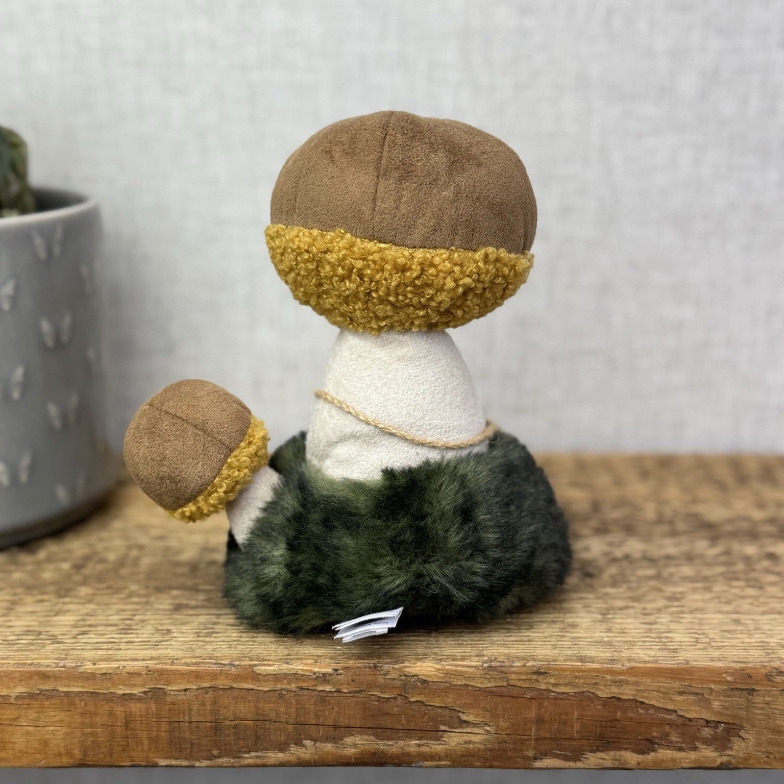 Jellycat Wild Nature Boletus Mushroom - Retired Mushroom Beanie Plush Display 8"