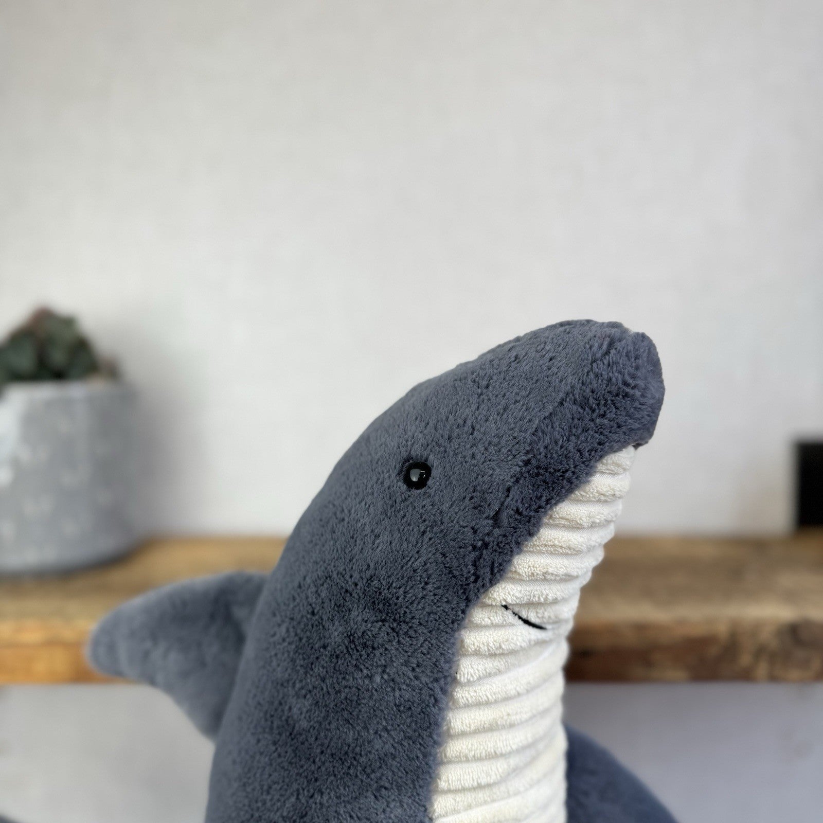 Jellycat Shadow Shark Grey - Large Beanie Shark Retired Dark Grey Rare 16"