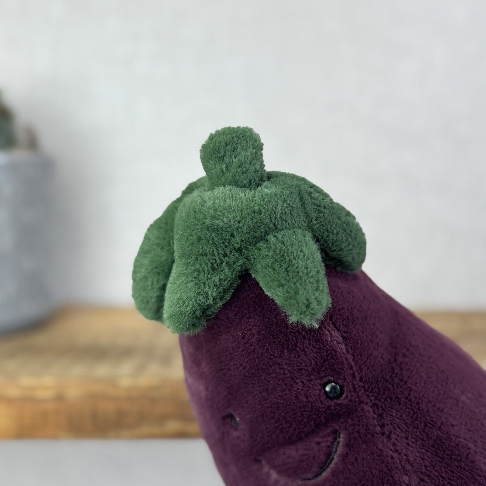 Jellycat Amueable EggPlant - Aubergine With Legs Rare Purple Veg Plush NWOT 11"