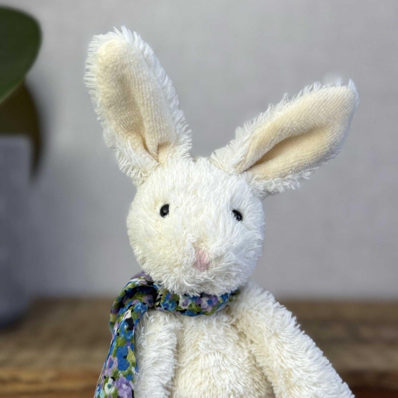 Jellycat Chi Chi Bunny Cream - Small Rabbit With Scarf Beanie Retired Rare 10”