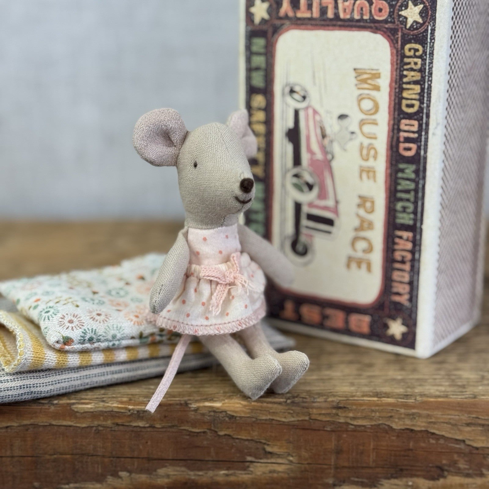 Maileg Little Sister Mouse Dotted Skirt Retired (16-0722-01)